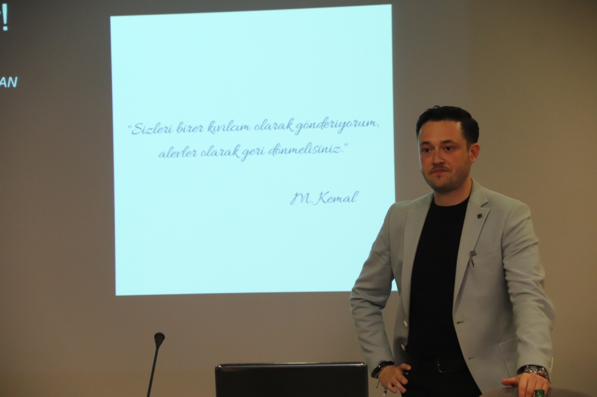 Mimarlar Odası'ndan &Prime;Yurt Dışında Mimarlık Eğitimi&Prime; semineri