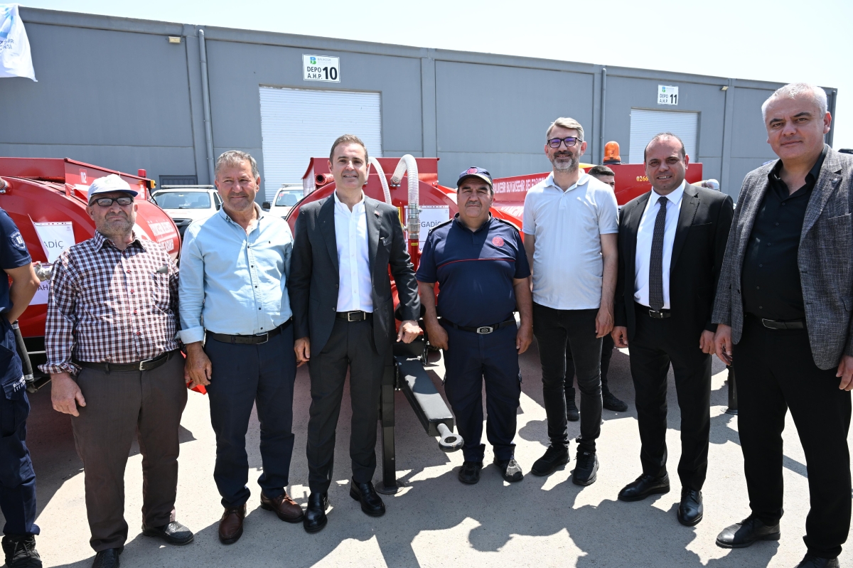 Balıkesir Büyükşehir Belediyesi'nden Traktöre Monteli Yangın Tankeri desteği