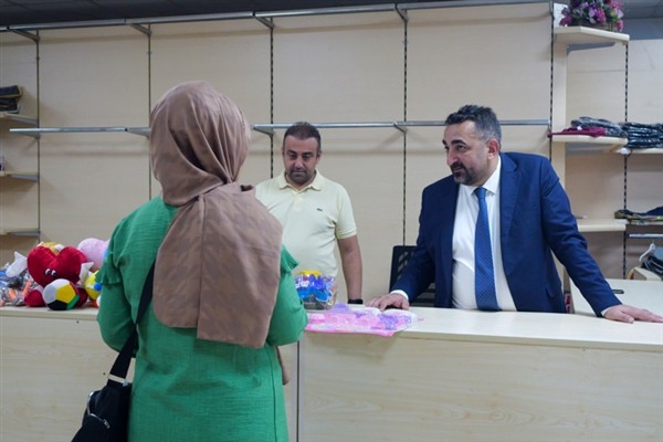 Etimesgut Belediyesi’nden ihtiyaç sahiplerine destek