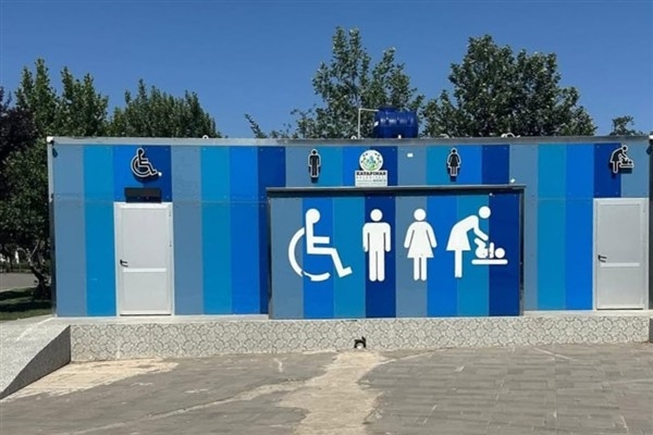 Diyarbakır'da kapalı park tuvaletine vatandaşlardan tepki