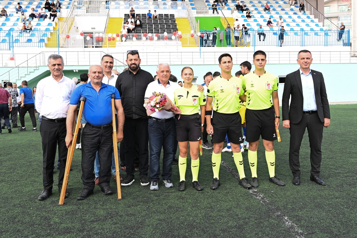 Mamak Belediyesi Spor Futbol Takımı, 1. Lig Amatör Lige yükseldi