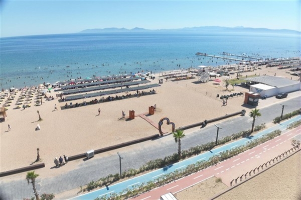 Balıkesir Büyükşehir Belediyesi'nden plajlara hizmet