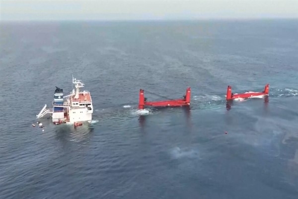 Yemen'deki Husiler, bu hafta Kızıldeniz'de iki gemi batırdı
