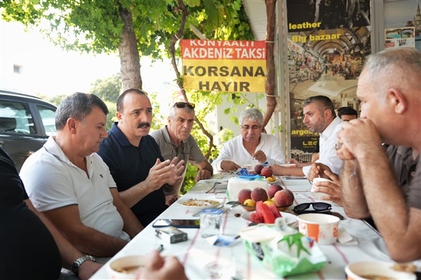 Başkan Kotan, taksici esnafına konuk oldu