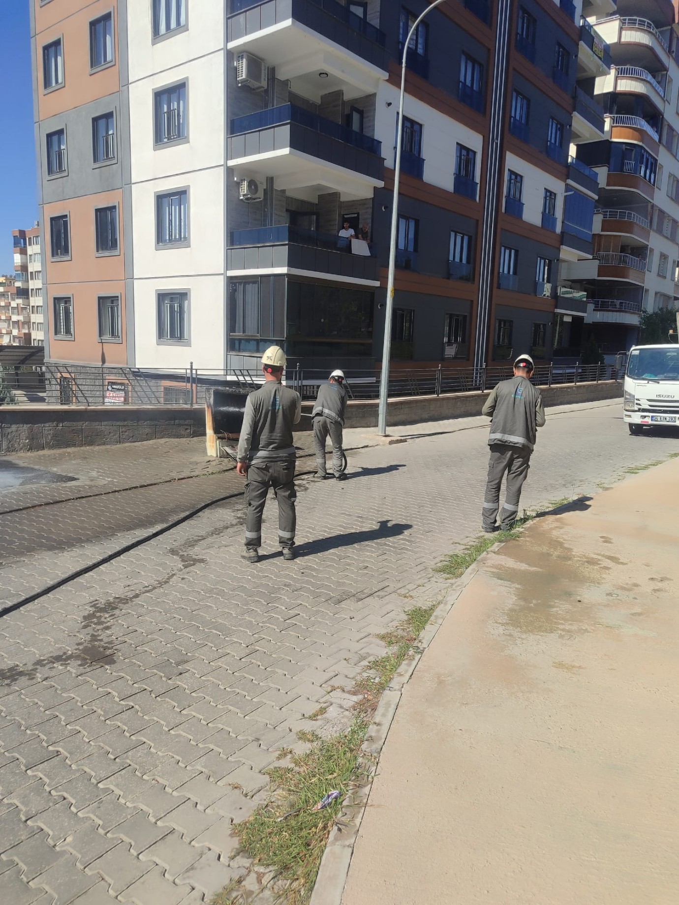 ŞANLIURFA'DA ELEKTRİK PANOSU ALEV ALEV YANDI