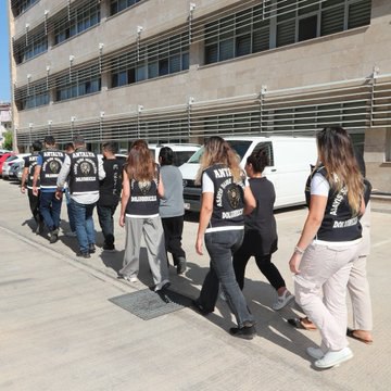 Antalya’da “Yetkili Servis” Yalanıyla 6 Milyon TL’lik Vurgun!