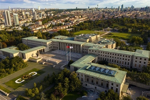 TBMM Başkanı Kurtulmuş, şehit olan AKUT gönüllülerinin cenaze namazına katıldı