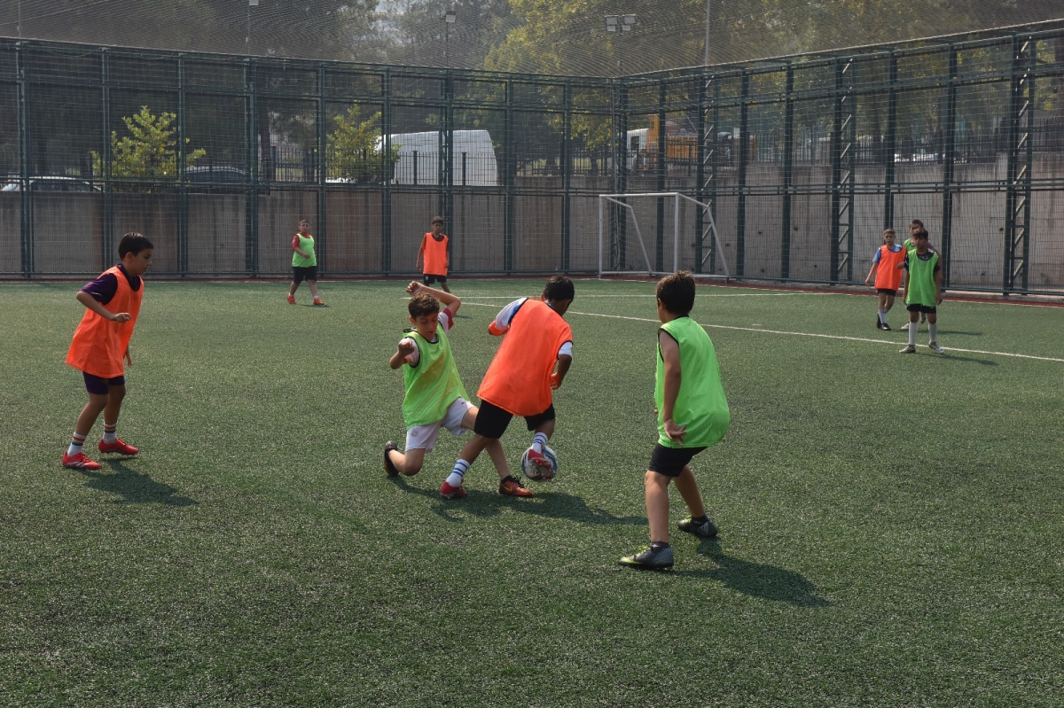 Yaz Kuran Kursları Camiler Arası Futbol Ve Masa Tenisi Turnuvası sona erdi