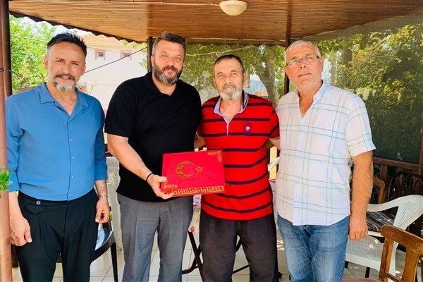İzmit Belediyesi'nden Kıbrıs gazilerine vefa ziyareti