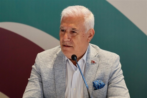 Başkan Bozbey: Tüm ekiplerimizle birlikte sahadayız