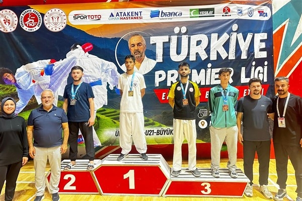Batmanlı karateci Yusuf Gültekin'den Türkiye ikinciliği