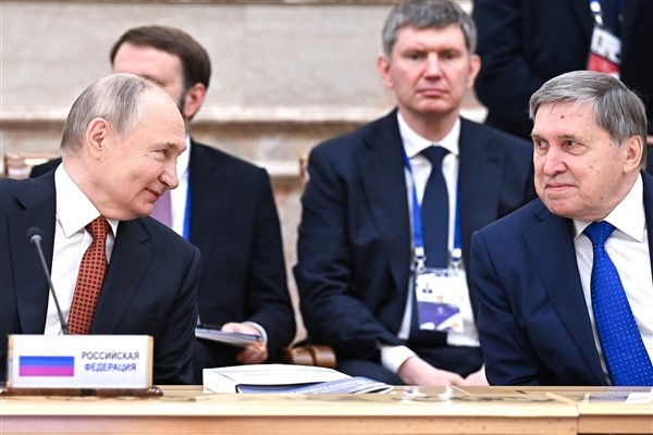 Putin'in danışmanı Trump-Putin görüşmesinin Ukrayna'da 'sürdürülebilir çözüm'e odaklanacak