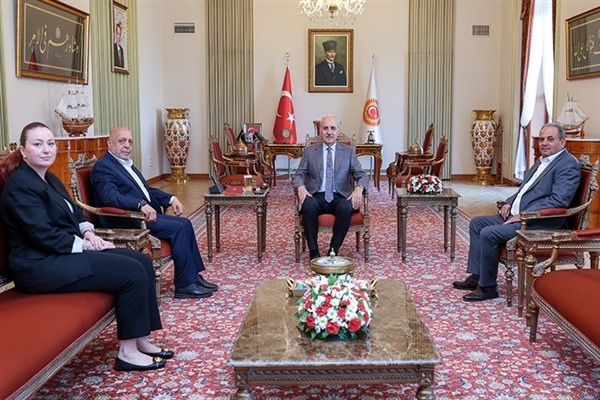TBMM Başkanı Kurtulmuş, HAK-İŞ Genel Başkanı Arslan ile görüştü