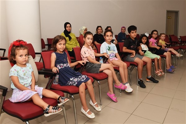Osmangazi’de çocuklar mektup yazma alışkanlığı kazandı