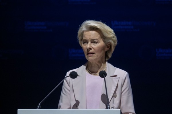 Leyen: Baltık Denizi'ndeki tehditleri caydırmaya hazırız