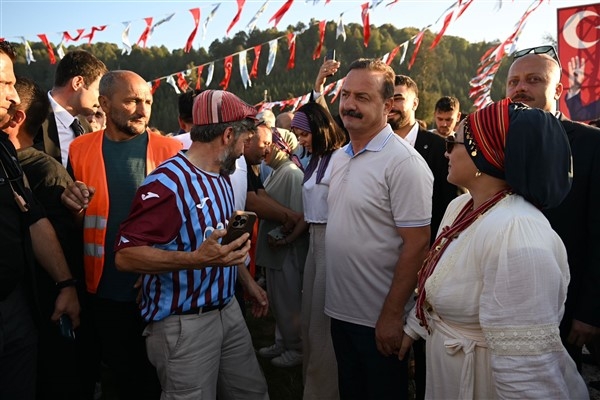Ağıralioğlu, Sakarya Akyazı'daki programa katıldı