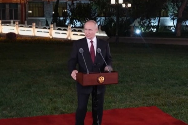 Putin, Zelenski'nin “Moskova'ya gelmesi” halinde onunla görüşmeye hazır olduğunu söyledi