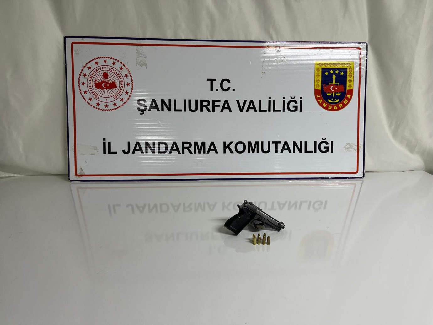 Şanlıurfa’da Yolcu Otobüsünde Uyuşturucu Operasyonu: 1 Kilo Skunk Ele Geçirildi