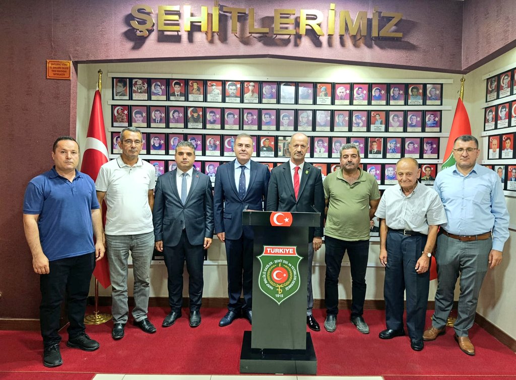 Mücahit Paşa’dan Şehit Gazi Derneğine veda ziyareti