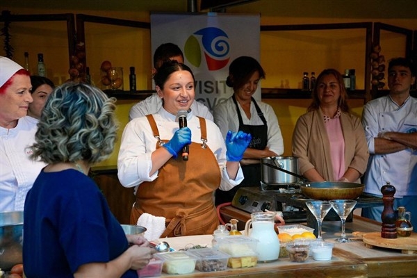İzmir ve Midilli Gastronomi ve Kültür Festivali Midilli’de gerçekleşti