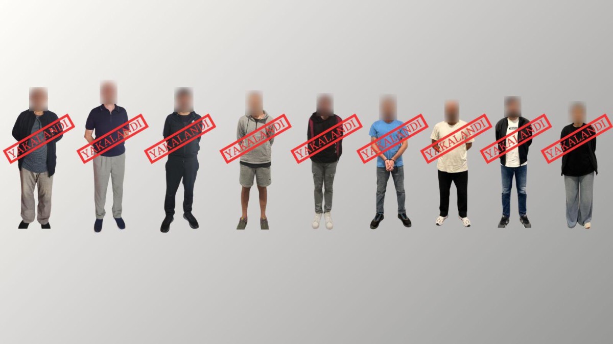Kırmızı Bültenle Aranan 9 Suçlu Yurda Getirildi