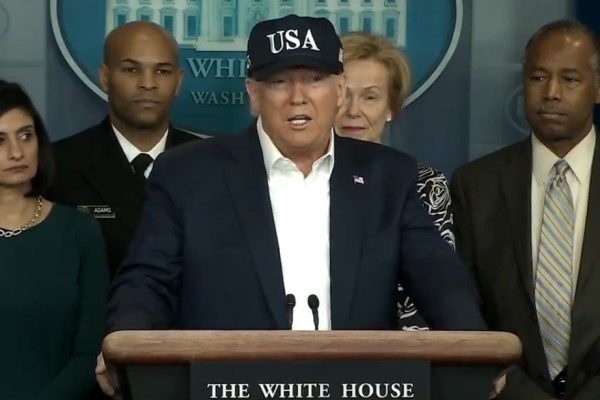 Trump, Chicago'ya 300 Ulusal Muhafız askerinin konuşlandırılmasına izin verdi
