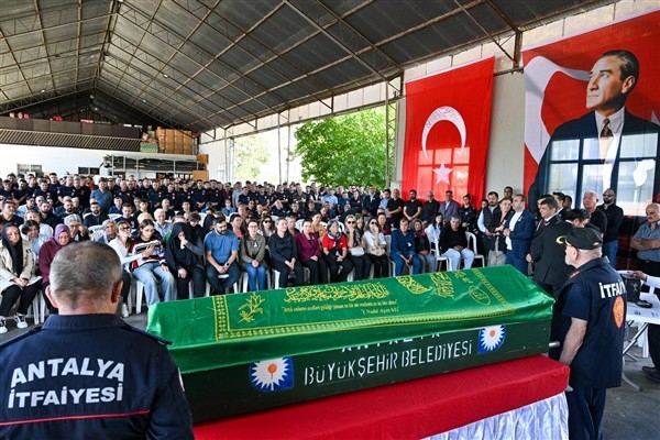 Levent Okutan için Antalya İtfaiyesinde tören düzenlendi