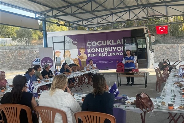 Gezici Da(Ya)Nışma Otobüsü kadınlar ve çocuklarla buluşmaya devam ediyor