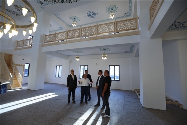 Başkan Büyükkılıç, Anbar Mahallesi'ndeki cami inşaatını inceledi