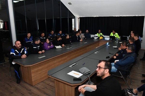 Balıkesir Büyükşehir Belediyesi'nden personele motorlu bisiklet eğitimi