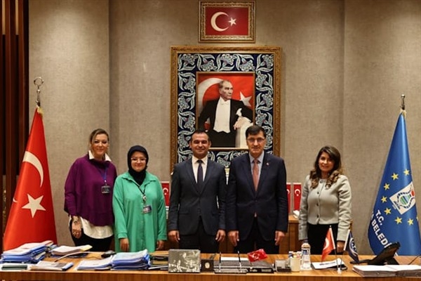 Başkan Kahveci'den kadın girişimcilere destek