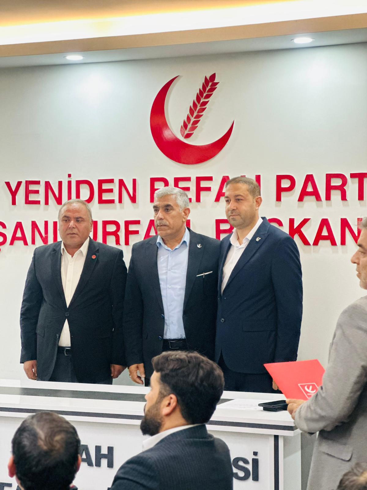 Yeniden Refah Partisi Akçakale İlçe Başkanlığı'na Mehmet Özal getirildi.