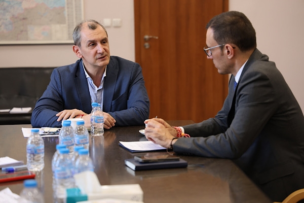 Okoliyski ve Sofya Belediye Başkanı Terziev bir araya geldi
