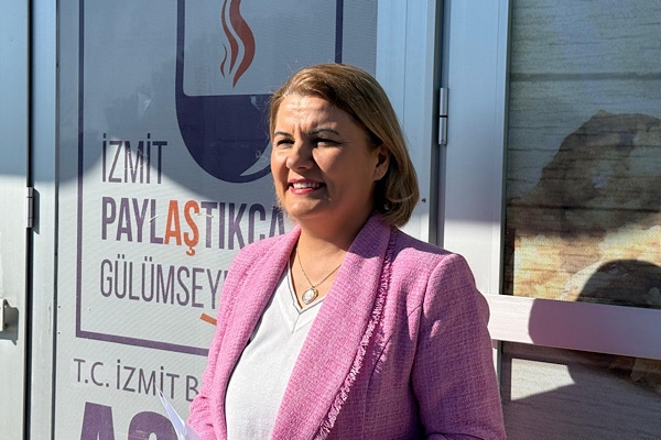 Başkan Hürriyet: Mahalle iftarlarımızda halkımızla aynı sofrada buluşuyoruz