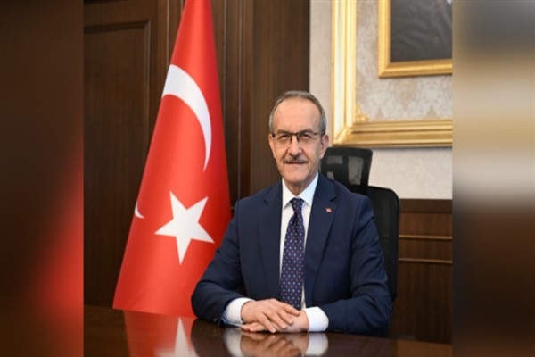 Vali Seddar Yavuz’dan sokak hayvanları günü mesajı