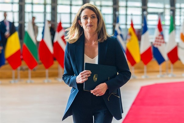 Metsola: Finlandiya Parlamentosu'nda olmaktan çok mutluyum