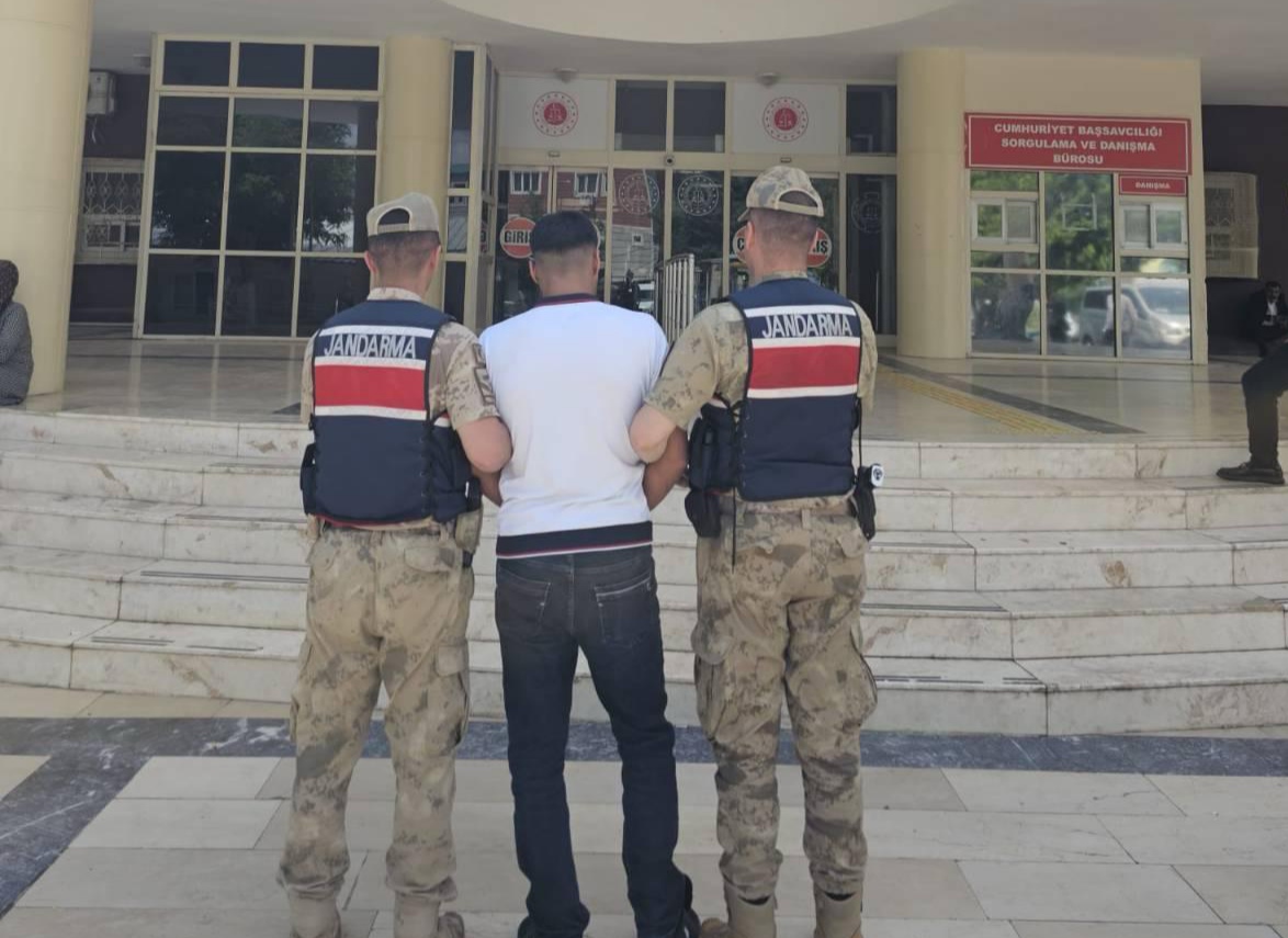 Hırsızlık Suçundan 27 Yıl Hapis Cezası Bulunan Şahıs Şanlıurfa’da Yakalandı