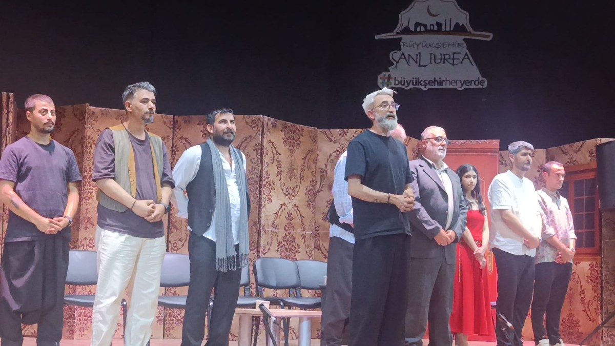 Şanlıurfa’da “Bir Urfa Masalı”na Tam Not