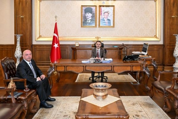 Kocaeli Valisi Aktaş, yeni İl Müdürü Önem’i kabul etti