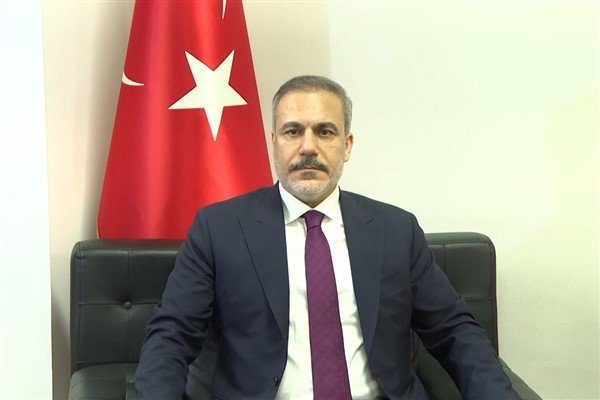 Bakan Fidan, Sofya’da mezuniyet törenine katıldı