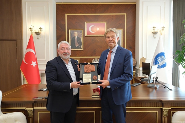 Hollanda'nın Ankara Büyükelçisi Wijnands, Başkan Aşgın’ı ziyaret etti
