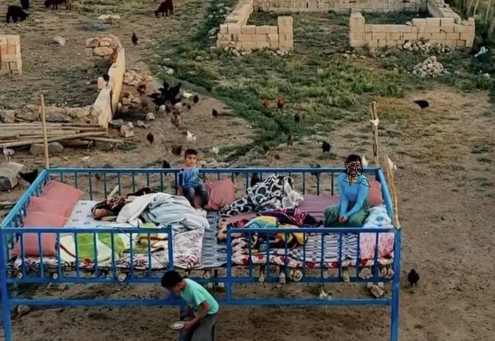 Şanlıurfa'nın Yaz Geleneği: Beş Yıldızlı Otel Değil, Dam Üstünde Yatak Keyfi