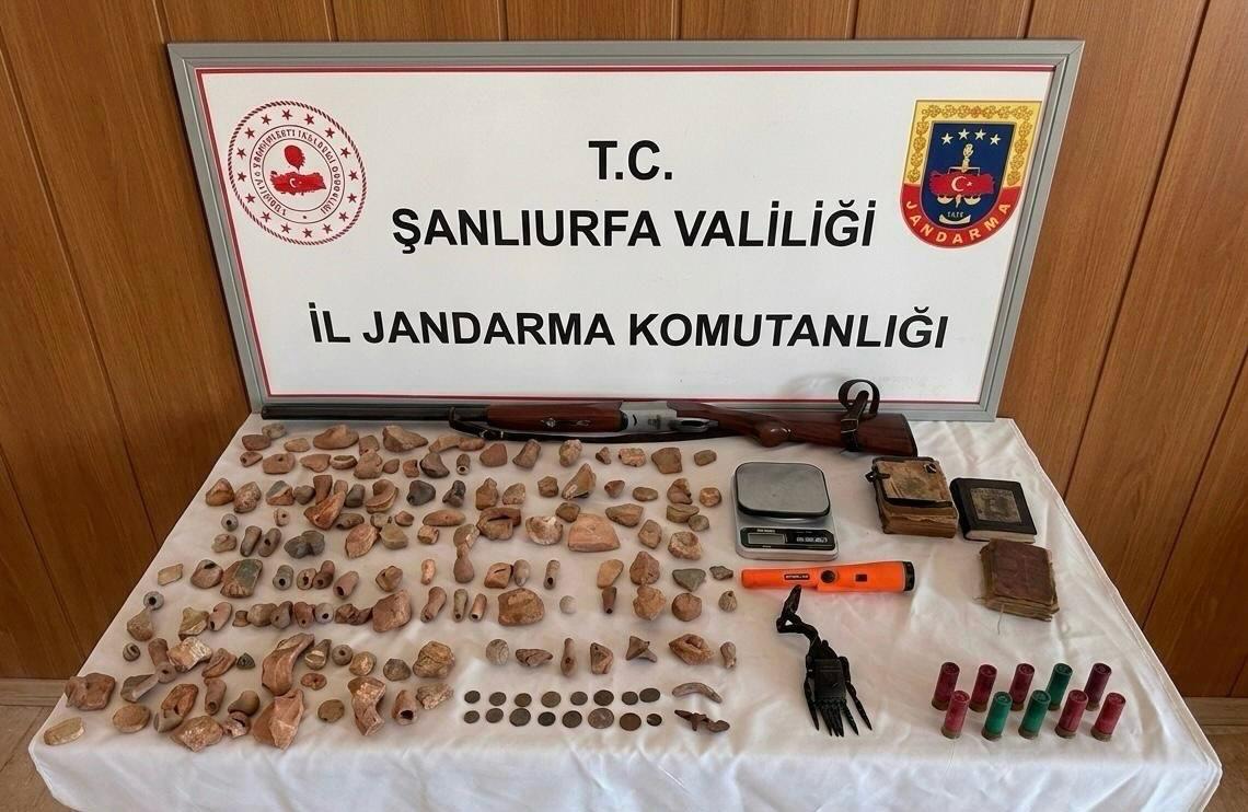 Halfeti’de Tarihi Eser Operasyonu