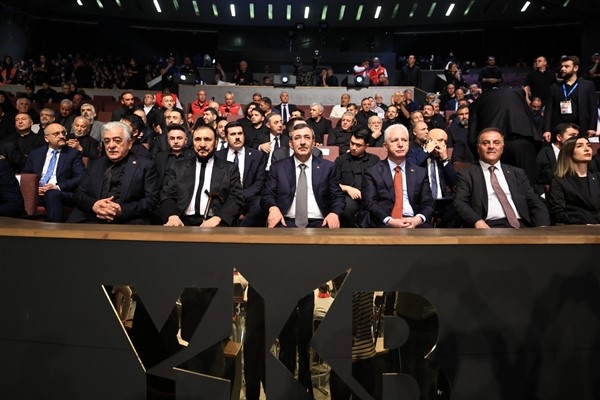 İBB Başkanvekili Aslan, Evrensel Aşura Matem Töreni’ne katıldı