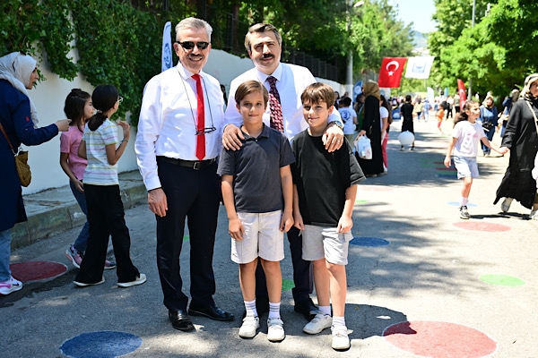 Yıldırım’da 4. Mutlu Sokak &Prime;Oyun Sokağı&Prime;na dönüştürüldü