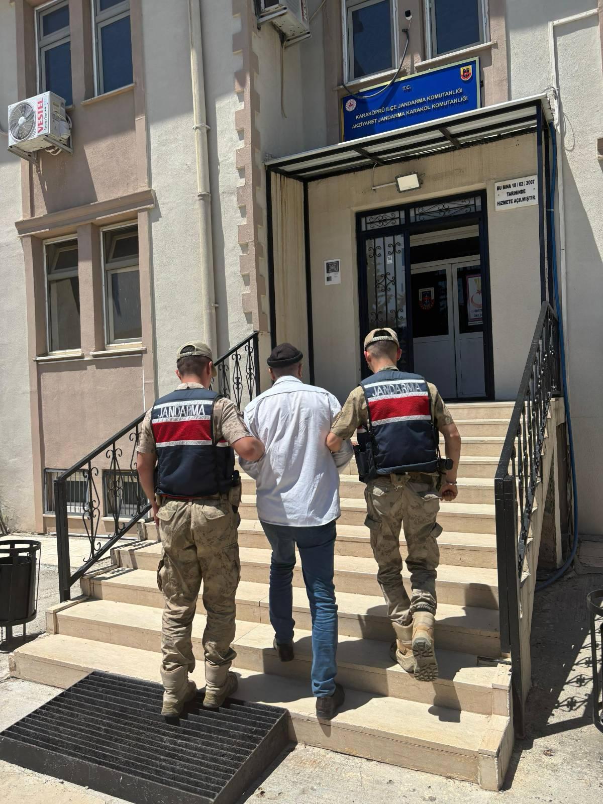 Kısa Başlık: Şanlıurfa'da 8 Yıl 4 Ay Hapis Cezası Bulunan Firari Yakalandı