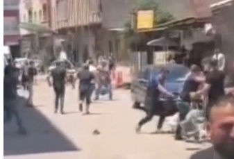 Viranşehir'de iki grup arasında çıkan kavga vatandaşlara korku dolu anlar yaşattı