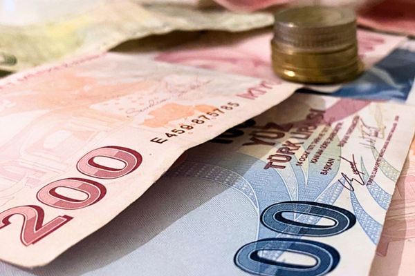 EKK'dan ekonomiye destek paketi: 750 milyar TL'lik yatırım kredisi