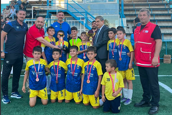 Kocaeli’de 15 Temmuz anısına futbol turnuvası düzenlendi