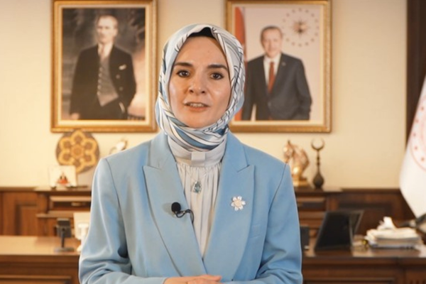 Bakan Göktaş, şehit öğretmen Necmettin Yılmaz'ı andı